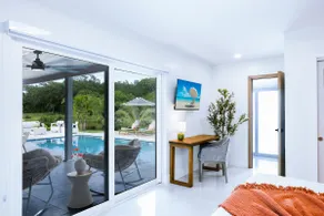 Luxe Lagoon Villa | Heated Pool | Sleeps 14 | Pet - Image 2