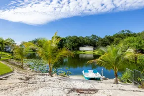 Luxe Lagoon Villa | Heated Pool | Sleeps 14 | Pet - Image 4
