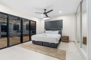 Zenlux Mermaid Sunsets Beachfront Fishing Retreat - Image 3