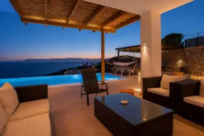 Miranda Infinity Pool Villa - Image 3
