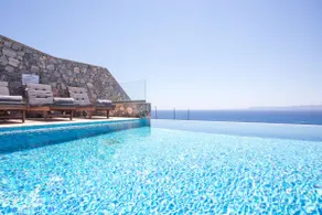 Miranda Infinity Pool Villa - Image 2