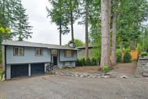 Mountain Ridge Retreat with hot tub & fire pit - Image 3