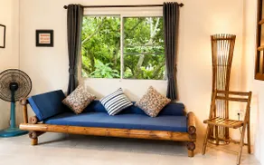 Hammock, garden, slow days — Chiang Dao - Image 2