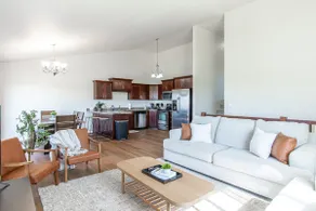 3BR I 4 mins to the Lights, King, Patio, Games - Image 5