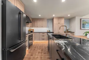 Designer Lakefront Condo C1 Wapato Point Chelan - Image 4