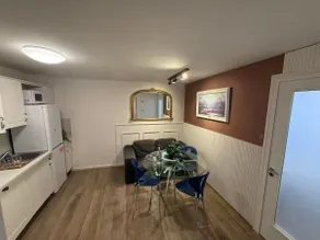 Trinity College Area Apartment - Image 3