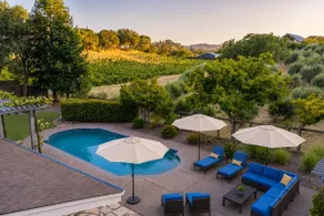 The Grove on Alexander Valley - Image 3