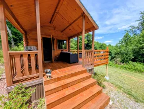 Sunrise View Cabin - Image 4