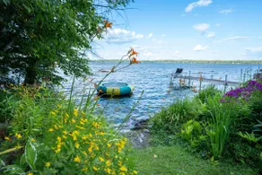 Hot Tub | Steps to Lake, Golf & Theater - Image 5