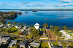 The Landing Pad by Experience Jervis Bay - Image 2