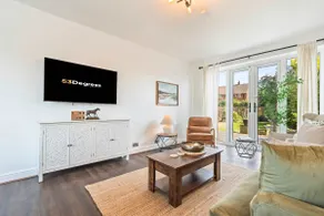 Comfortable 3-Bed House in Leeds by 53 Degrees Property, Sleeps 5 with Parking & Garden! - Image 4