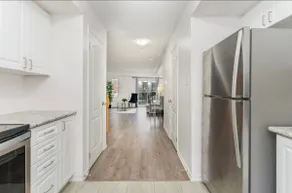 North Oshawa home - Image 5