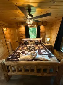 2 BDR Overlook Horse, Hot tub, King bed, Fire Pit - Image 2