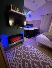 Cozy studio with private spa and garden - Image 5