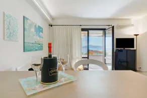 Terrace by the sea - Image 4