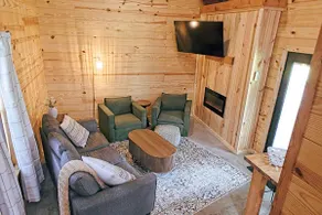 Cozy Lake Cabin Near Arlie Moore Boat Ramp - Image 2