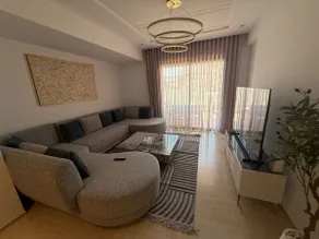 Luxury Apartment & Prime Location - Image 5