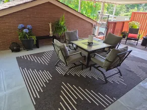 Cozy, compfy, cabin like lower unit apartment. - Image 2