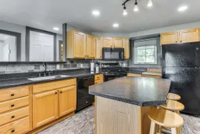 Fun w/ Family! 'Country Getaway' in North Bangor - Image 4
