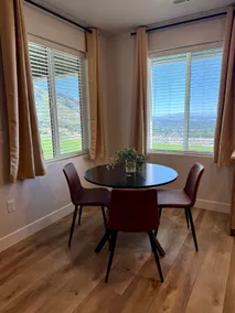 Powder Peak Guest House - Image 4
