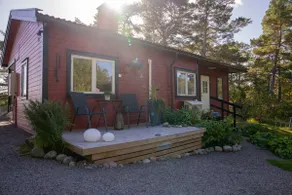 Stockholm Hilltop Cottage: Sea View, Dock & Boat - Image 3