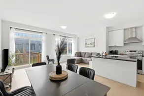 Soleil Nest - 5 beds, 2.5 baths, 2 park, Backyard - Image 2