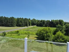 Private suite with terrace and nature views - Image 3