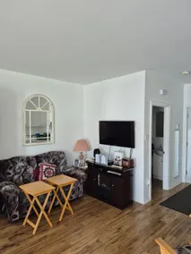 Private suite with terrace and nature views - Image 2