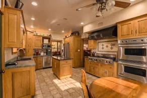 Hickory Farm - Massive 4BR Grill, Deck, Fire Pit - Image 3