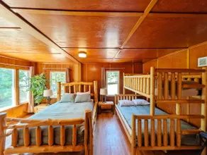 Fireside Lodge | 1930s Retreat near Devil's Lake - Image 3