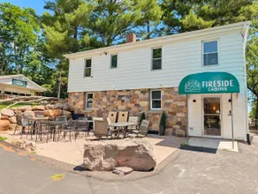 Fireside Lodge | 1930s Retreat near Devil's Lake - Image 2