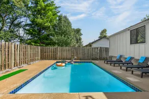 The Grand Estate | Pool • 2.5Baths • Sleeps 10 - Image 2