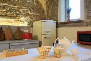 The charm of sleeping in a farmhouse: the granary - Image 5