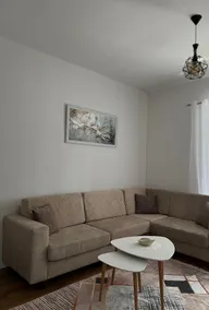 Welcome to Apartment 33 - Image 4