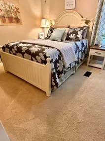4 bed, 2 bath Close to Caves/Starlink WiFi - Image 4