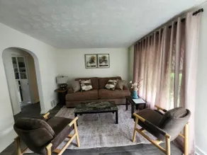 2 bedroom house in Akron Ohio - Image 3