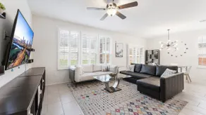 Close to CotA & Downtown Spacious & Luxe 4BR - Image 4