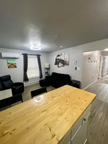 Modern Mountain Retreat in Downtown Frostburg - Image 5