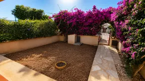 Home 3 Min from Beach | Free Parking Available - Image 5