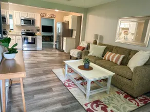 Jax Ranch with Private Pool - Sleeps 12 - Image 3