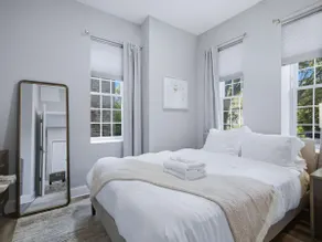 Modern Capitol Hill Stay, Eastern Market METRO - Image 2