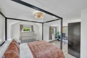 Family Home | Pool, Patio, Parking & Playground - Image 3