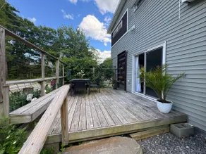 Pet friendly retreat close to downtown Brunswick. - Image 2