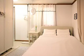 (Cost-effective accommodation) Convenient transportation/1 minute to Gongdeok Station/AREX/3 beds/3 bathrooms#Hongdae#Myeongdong - Image 4