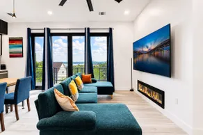 Designer Lake View Retreat | 5 bedrooms | Rooftop - Image 2
