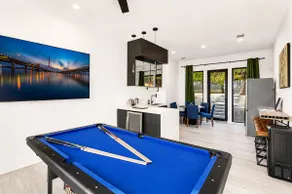 Designer Lake View Retreat | 5 bedrooms | Rooftop - Image 3