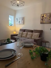 Percy Home - NEW 2 Br 1 Bath Hollidays andContractors - Image 5