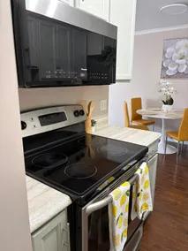 Modern 2BR Near Mall, Hospital & MUN - Image 4