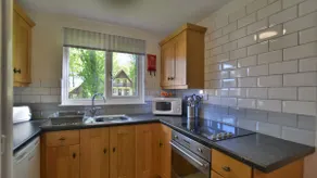 19 Strawberry Hill, Tolroy Manor - Image 5