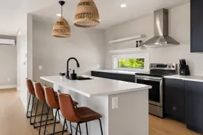 Modern Lakefront Home in the Woods - Image 3